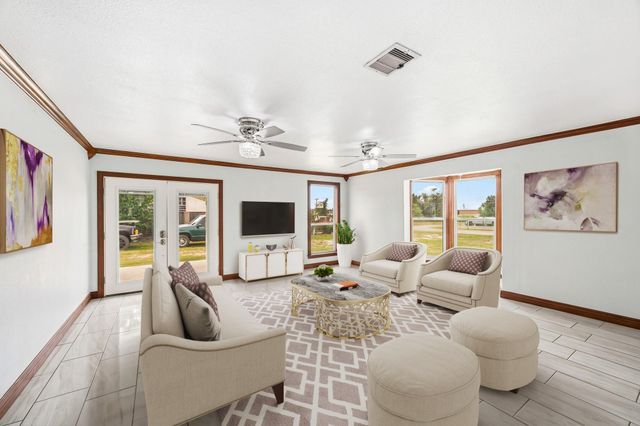 1664 Road 5601, Cleveland, TX 77327