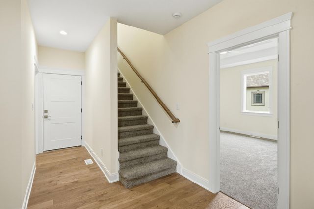 7342 Brookhaven Drive, Crown Point, IN 46307