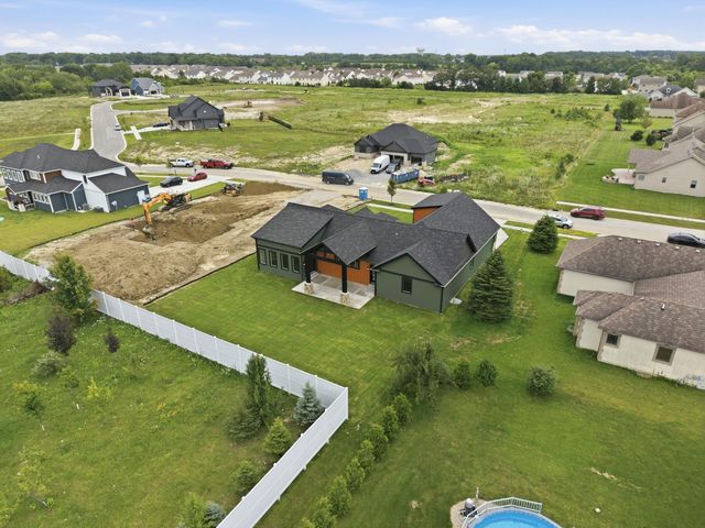 7342 Brookhaven Drive, Crown Point, IN 46307