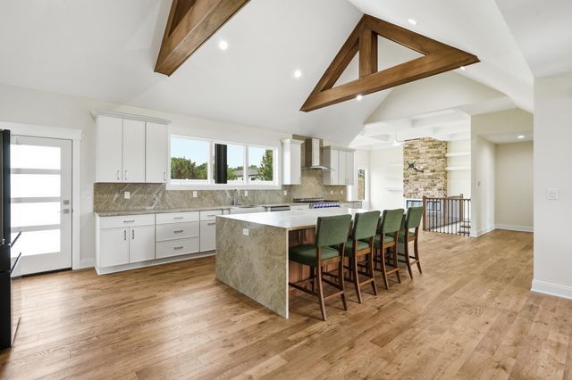 7342 Brookhaven Drive, Crown Point, IN 46307