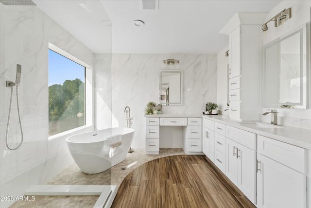 16442 N 59TH Place, Scottsdale, AZ 85254