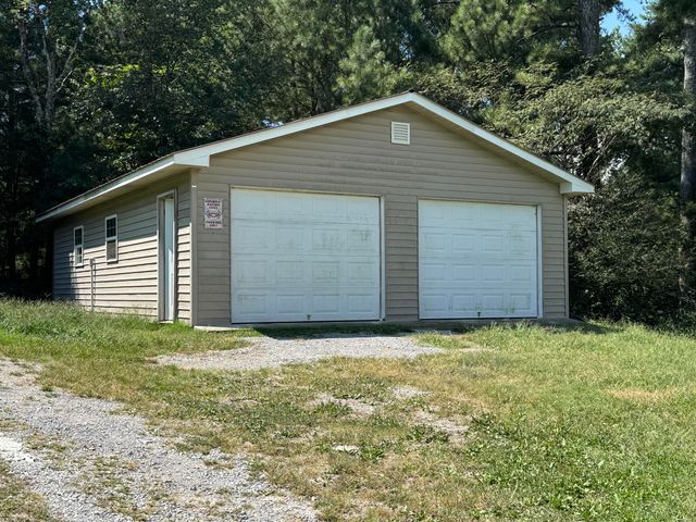 1182 Oak Hill Road, Dayton, TN 37321