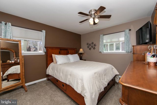 413 VIRGINIA DR, Browns Mills, NJ 08015
