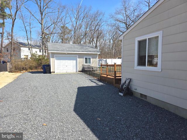 413 VIRGINIA DR, Browns Mills, NJ 08015