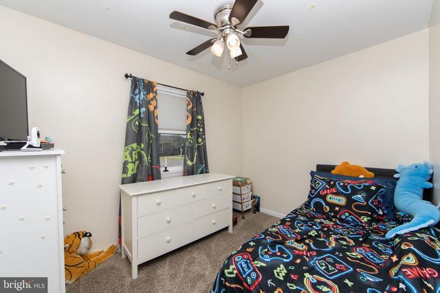 413 VIRGINIA DR, Browns Mills, NJ 08015