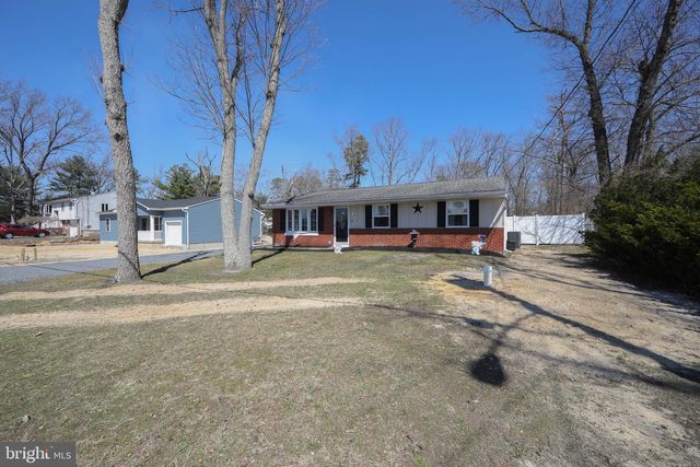 413 VIRGINIA DR, Browns Mills, NJ 08015