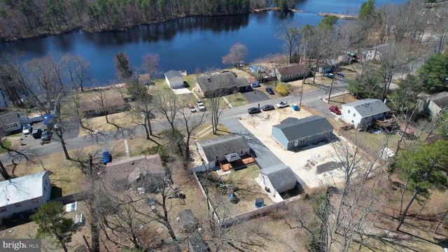 413 VIRGINIA DR, Browns Mills, NJ 08015