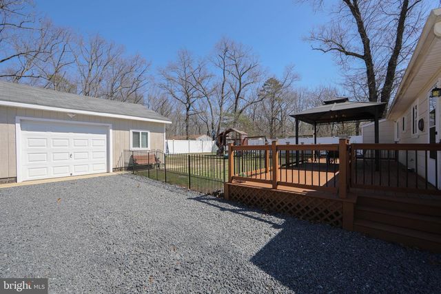 413 VIRGINIA DR, Browns Mills, NJ 08015