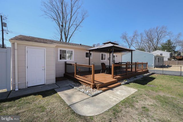 413 VIRGINIA DR, Browns Mills, NJ 08015