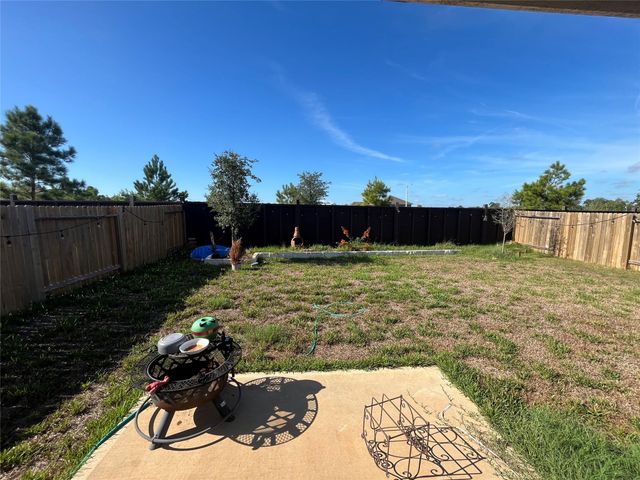 16154 Sugar Falls Drive, Conroe, TX 77303