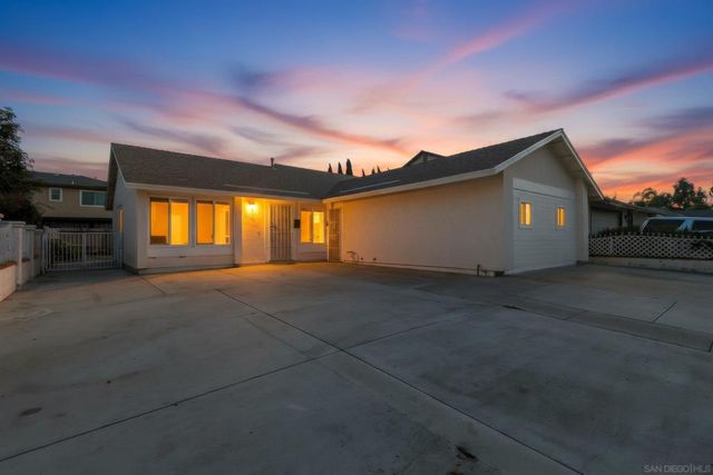 2165 Valentino, San Diego, CA 92154