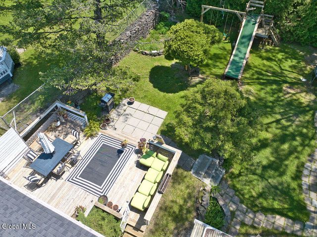 86 Harris Avenue, Albany, NY 12208