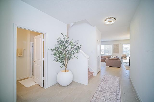 895 OVERPOOL AVENUE, Davenport, FL 33896