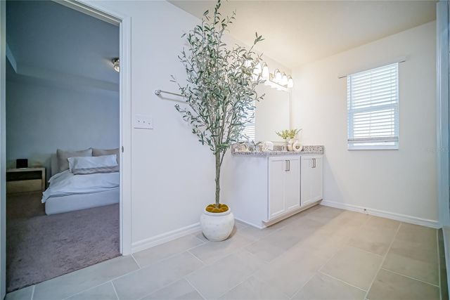 895 OVERPOOL AVENUE, Davenport, FL 33896