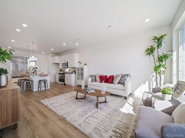 3422 Pearwood Drive, Johnstown, CO 80534