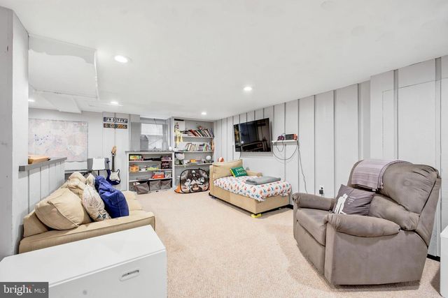 351 MILL RD, Havertown, PA 19083