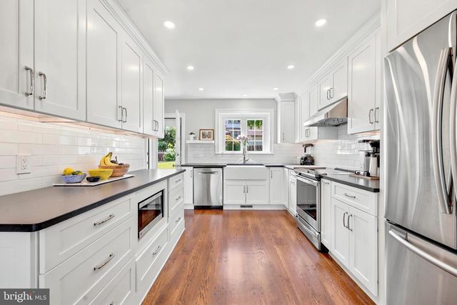 351 MILL RD, Havertown, PA 19083