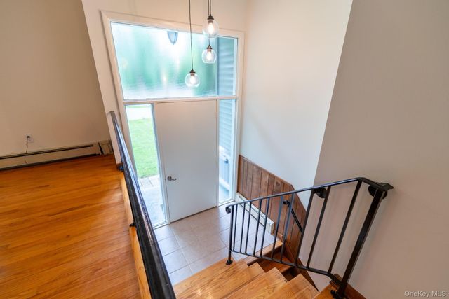 41 Mountain Drive, Pleasant Valley, NY 12569