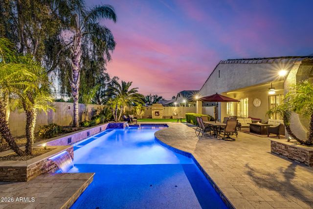 5612 N 134TH Drive, Litchfield Park, AZ 85340