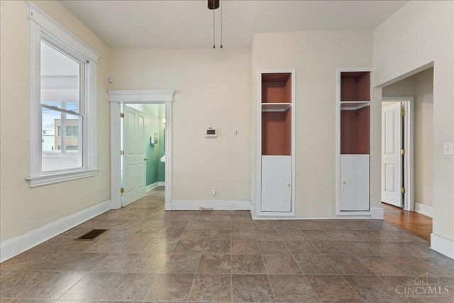 2049 Sherman Avenue, Norwood, OH 45212