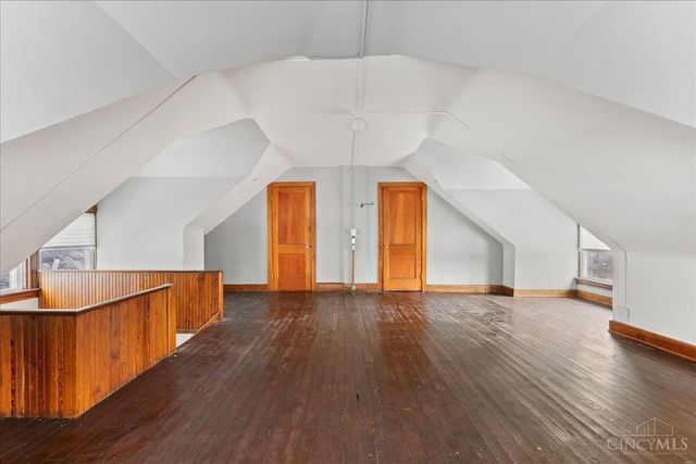 2049 Sherman Avenue, Norwood, OH 45212