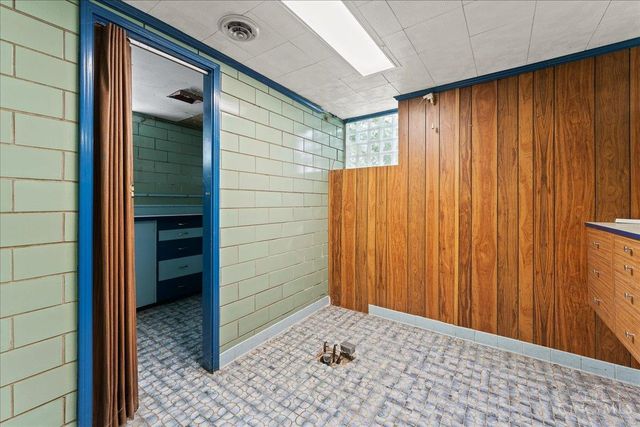 2049 Sherman Avenue, Norwood, OH 45212