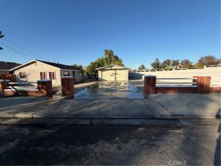 8865 Main, Jurupa Valley, CA 92509