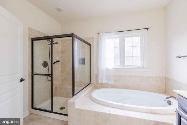 9733 BRAIDWOOD TER, Frederick, MD 21704