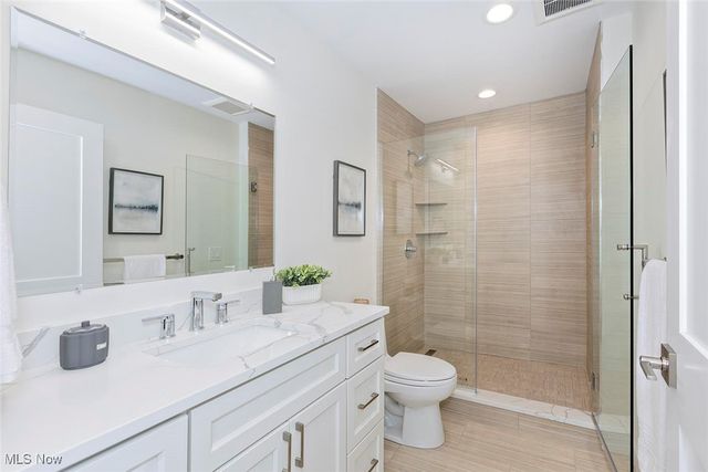 27500 Cedar Road 804, Beachwood, OH 44122