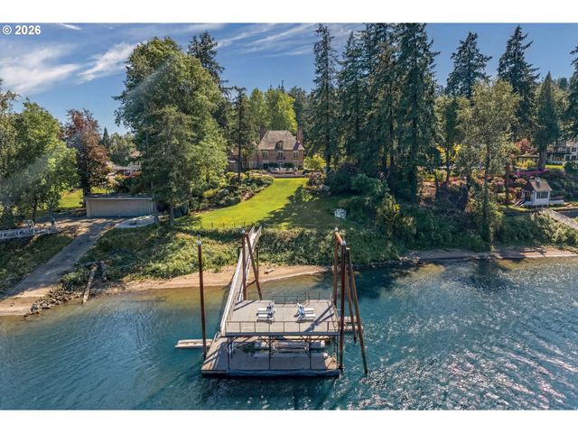 11522 S RIVERWOOD Rd, Portland, OR 97219