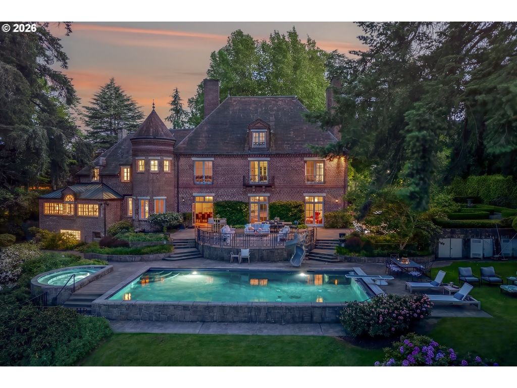 11522 S RIVERWOOD Rd, Portland, OR 97219