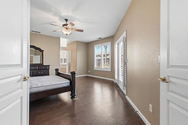 2717 Vestrella Dr, Modesto, CA 95356