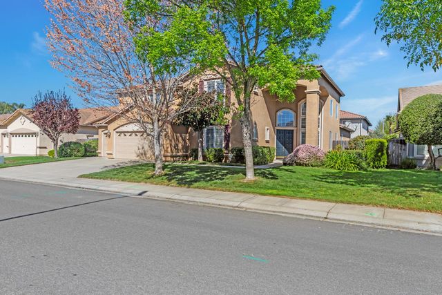 2717 Vestrella Dr, Modesto, CA 95356