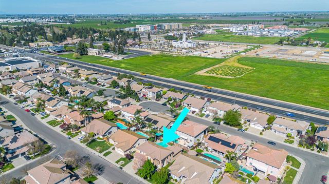 2717 Vestrella Dr, Modesto, CA 95356