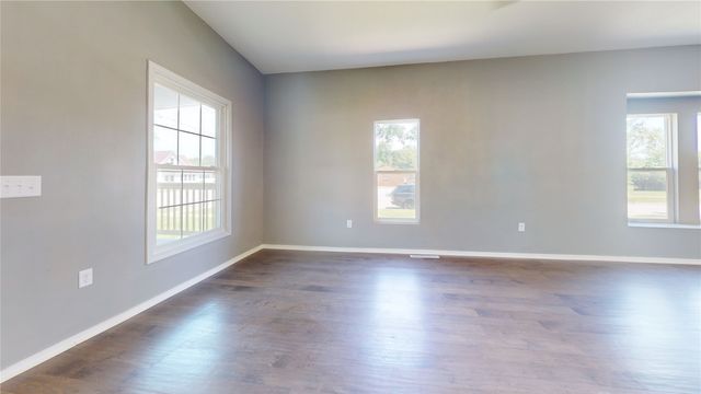 416 E D Main Street, Melcher Dallas, IA 50062