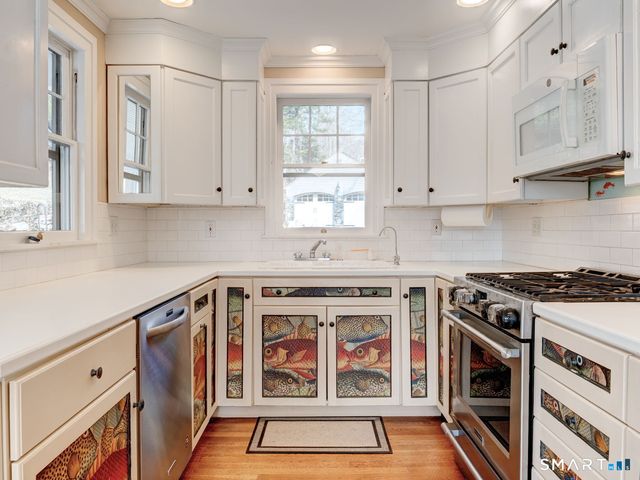 6 Pelton Hill, Chester, CT 06412