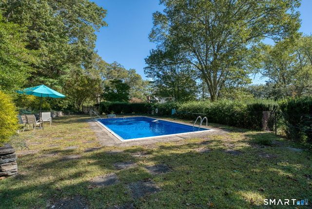 6 Pelton Hill, Chester, CT 06412