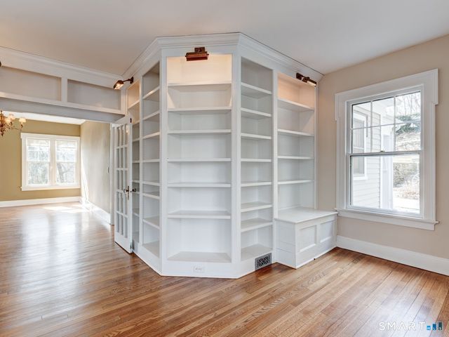 6 Pelton Hill, Chester, CT 06412