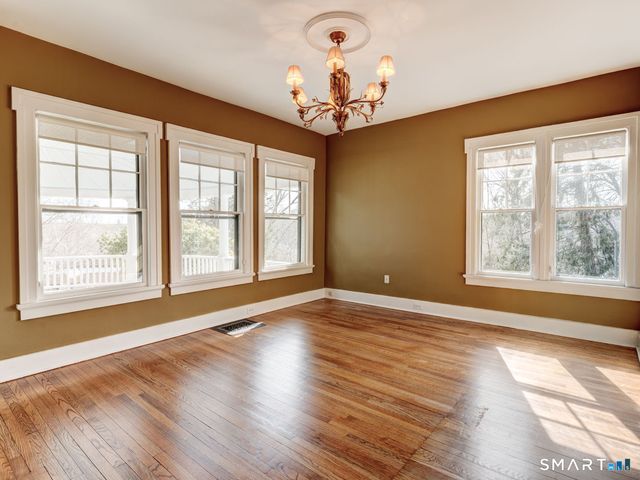 6 Pelton Hill, Chester, CT 06412