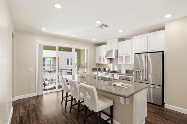 5954 Larkstone Loop, San Jose, CA 95123