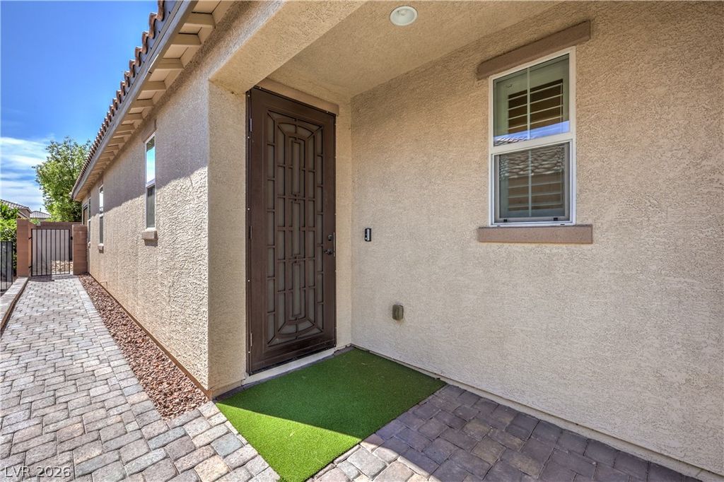 9265 Valley Betica Avenue, Las Vegas, NV 89148 — photo 2