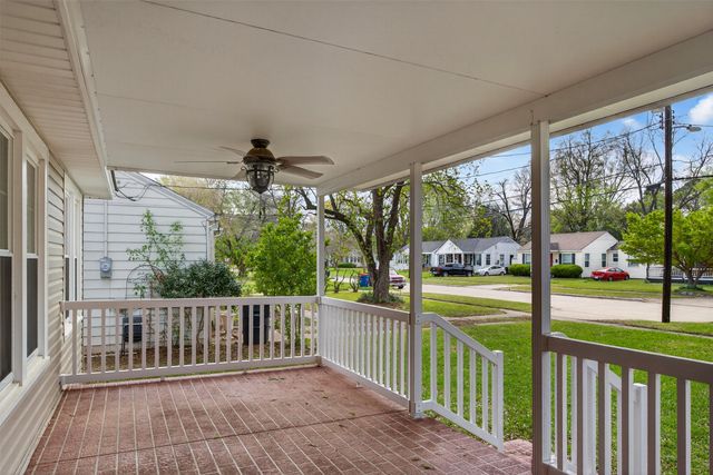 4445 Clingman, Shreveport, LA 71105