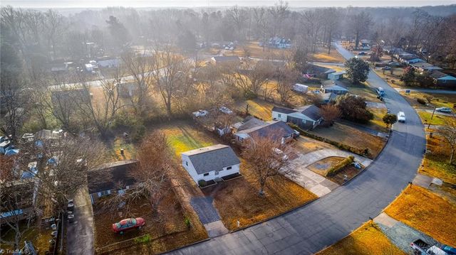 2403 Madre Place, Greensboro, NC 27406