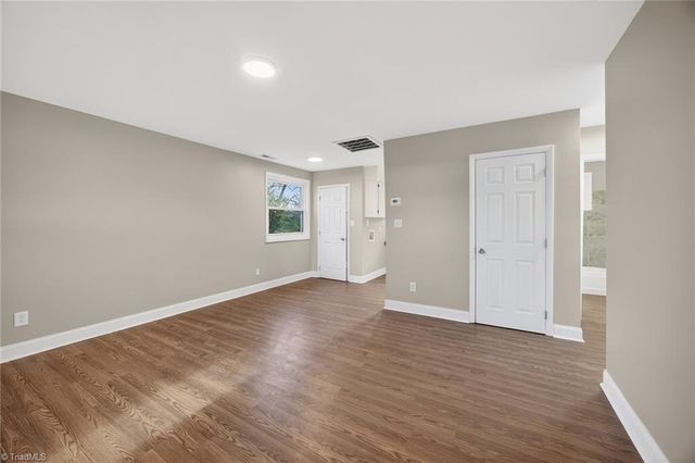 2403 Madre Place, Greensboro, NC 27406