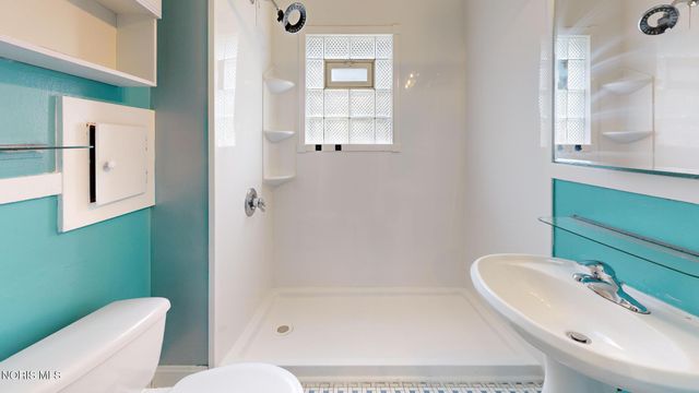 3317 Northwood Avenue, Toledo, OH 43606