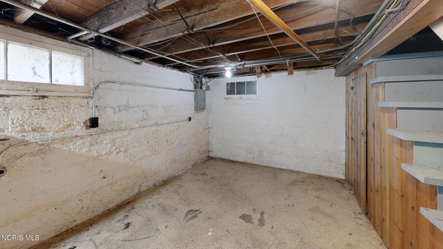 3317 Northwood Avenue, Toledo, OH 43606