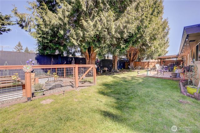 2023 -2021 14th Avenue NW, Puyallup, WA 98371
