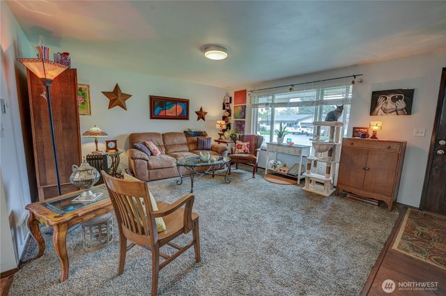 2023 -2021 14th Avenue NW, Puyallup, WA 98371