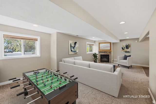 445 S SUNSET DR, Kaysville, UT 84037