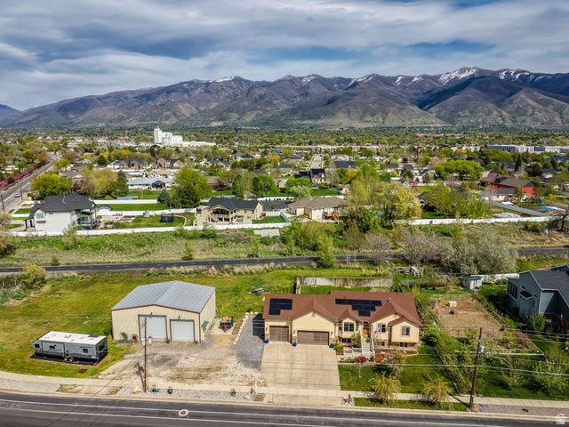 445 S SUNSET DR, Kaysville, UT 84037